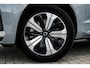 Volvo XC60 2.0 T6 Plug-in hybrid AWD Essential Edition Bright | PHEV | Trekhaak | Panoramadak | Achteruitrijcamera | Parkeersensoren | BLIS | Cruise Control Adaptief | Stoelverwarming | Navigatie | Heico Sierstukken |