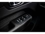 Volvo XC60 2.0 T6 Plug-in hybrid AWD Essential Edition Bright | PHEV | Trekhaak | Panoramadak | Achteruitrijcamera | Parkeersensoren | BLIS | Cruise Control Adaptief | Stoelverwarming | Navigatie | Heico Sierstukken |
