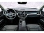 Volvo XC60 2.0 T6 Plug-in hybrid AWD Essential Edition Bright | PHEV | Trekhaak | Panoramadak | Achteruitrijcamera | Parkeersensoren | BLIS | Cruise Control Adaptief | Stoelverwarming | Navigatie | Heico Sierstukken |