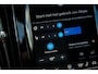 Volvo XC60 2.0 T6 Plug-in hybrid AWD Essential Edition Bright | PHEV | Trekhaak | Panoramadak | Achteruitrijcamera | Parkeersensoren | BLIS | Cruise Control Adaptief | Stoelverwarming | Navigatie | Heico Sierstukken |
