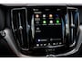Volvo XC60 2.0 T6 Plug-in hybrid AWD Essential Edition Bright | PHEV | Trekhaak | Panoramadak | Achteruitrijcamera | Parkeersensoren | BLIS | Cruise Control Adaptief | Stoelverwarming | Navigatie | Heico Sierstukken |