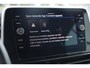Volkswagen T-Roc Cabrio 1.5 TSI R-Line 150PK / 110kW DSG, Afneembare trekhaak, navigatie, dodehoekdetectie (side assist), R-Line in- en exterieur, verwarmbare voorstoelen, verwarmbaar multifunctioneel lederen stuurwiel, 4 seizoenen banden, 2-zone climatronic, draadloos Apple Carplay & Android Auto, DAB+, parkeersensoren voor en achter (pdc), parkeerassistent (park assist), LED plus koplampen, elektrisch verstel-, verwarm- en inklapbare buitenspiegels (spiegelpakket) etc.
