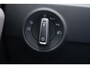Volkswagen T-Roc Cabrio 1.5 TSI R-Line 150PK / 110kW DSG, Afneembare trekhaak, navigatie, dodehoekdetectie (side assist), R-Line in- en exterieur, verwarmbare voorstoelen, verwarmbaar multifunctioneel lederen stuurwiel, 4 seizoenen banden, 2-zone climatronic, draadloos Apple Carplay & Android Auto, DAB+, parkeersensoren voor en achter (pdc), parkeerassistent (park assist), LED plus koplampen, elektrisch verstel-, verwarm- en inklapbare buitenspiegels (spiegelpakket) etc.