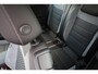 Volkswagen T-Roc Cabrio 1.5 TSI R-Line 150PK / 110kW DSG, Afneembare trekhaak, navigatie, dodehoekdetectie (side assist), R-Line in- en exterieur, verwarmbare voorstoelen, verwarmbaar multifunctioneel lederen stuurwiel, 4 seizoenen banden, 2-zone climatronic, draadloos Apple Carplay & Android Auto, DAB+, parkeersensoren voor en achter (pdc), parkeerassistent (park assist), LED plus koplampen, elektrisch verstel-, verwarm- en inklapbare buitenspiegels (spiegelpakket) etc.