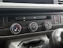 Volkswagen Transporter 2.0 TDI L2H1 Comfortline 110PK | Airco | Trekhaak | Radio | Bijrijdersbank | Parkeerhulp achter | Cruise control | Navigatie | Apple Carplay/Android Auto |