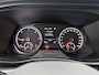 Volkswagen Transporter 2.0 TDI L2H1 Comfortline 110PK | Airco | Trekhaak | Radio | Bijrijdersbank | Parkeerhulp achter | Cruise control | Navigatie | Apple Carplay/Android Auto |
