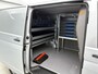 Volkswagen Transporter 2.0 TDI L1H1 Comfortline 150PK | Automaat | Radio | Airco | Parkeerhulp achter | Navigatie | Apple Carplay/Android Auto | Multifunctioneel stuurwiel | Cruise control |
