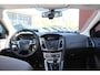 Ford Focus Wagon 1.6 TI-VCT First Edition | Trekhaak | Climate Control | Cruise Control | Voorruitverwarming | 17 Inch Lichtmetalen Velgen | Stoelverwarming
