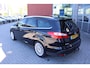Ford Focus Wagon 1.6 TI-VCT First Edition | Trekhaak | Climate Control | Cruise Control | Voorruitverwarming | 17 Inch Lichtmetalen Velgen | Stoelverwarming