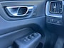 Volvo XC60 2.0 B5 Momentum Business | Memory stoelen | Trekhaak | Camera | Leder! | Pilot Assist | Stoel & stuurverwarming |