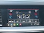 Opel Insignia Sports Tourer 2.0T 200pk Ultimate Automaat | Climate control | Navigatie | Trekhaak (2000kg) | Open dak | Leer | Winterpakket | AGR stoelen