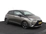Toyota Yaris 1.5 Hybrid Bi-Tone | Cruise control | Climate control | Parkeercamera |