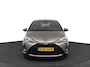 Toyota Yaris 1.5 Hybrid Bi-Tone | Cruise control | Climate control | Parkeercamera |
