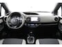 Toyota Yaris 1.5 Hybrid Bi-Tone | Cruise control | Climate control | Parkeercamera |