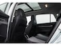 Skoda Enyaq 80 Loft 82 kWh l Panorama l Warmtepomp l Camera