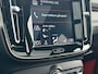 Volvo XC40 1.5 T5 Twin Engine R-Design | Full option! | Lava tapijt | Schakkelpaddles | Pano | Trekhaak | 360 camera | Polestar tuning |
