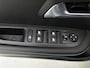 Peugeot e-208 EV Allure Pack 50 kWh | Automaat | SOH 96.6% | Climate control | Camera | Lichtmetalen velgen | Parkeersensoren | LED | Cruise control |