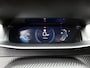 Peugeot e-208 EV Allure Pack 50 kWh | Automaat | SOH 96.6% | Climate control | Camera | Lichtmetalen velgen | Parkeersensoren | LED | Cruise control |