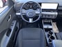 Hyundai Kona 1.6 GDI HEV Comfort Smart / Dealer onderhouden / NL auto / weinig km / 1.300 kg trekgewicht / Camera / Navi / Apple Carplay Android / Stuur- en stoelverwarming / 18"LM wielen /
