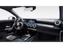 Mercedes-Benz A-klasse 250 e Star Edition AMG Line | Night | Panoramadak | Multispaaks AMG velgen| Widescreen | Sfeerverlichting | Stoelverwarming |