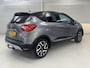 Renault Captur 0.9 TCe Helly Hansen / Dealer Onderhouden / Navigatie / Trekhaak 1200 KG / Climate Control / Cruise Control / 17 inch Velgen /