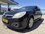 Opel Vectra Wagon 1.8-16V Executive, leder, climatronic, cruisecontrol, navigatie, pdc, trekhaak, isofix, afkomstig van 1e eigenaar, top onderhouden !