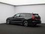 Volvo V60 T4 210PK R-Design / Parkeerverwarming / Trekhaak / Harman Kardon / Full Led / Exterior Stylingkit / Gelamineerd Glas / Keyless / 19"
