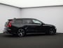 Volvo V60 T4 210PK R-Design / Parkeerverwarming / Trekhaak / Harman Kardon / Full Led / Exterior Stylingkit / Gelamineerd Glas / Keyless / 19"