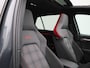 Volkswagen Golf 2.0 TSI GTI 265 PK | Facelift | Panoramadak | Head-Updisplay | Stoelverwarming |Verlicht Volkswagen-Logo Voor | Black Style | Achteruitrijcamera | LED Matrix