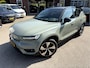 Volvo XC40 Recharge P8 AWD R-Design SOH 92.3%, Leer, Camera, Trekhaak