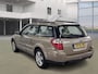 Subaru Outback 2.5i Luxury 4WD 4X4 PANO NAVI LEDER CRUISE 3 X SLEUTELS