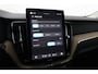 Volvo XC60 T8 Plug-in hybrid Ultra Dark | Trekhaak | Panoramadak | Head-Up | 360° Camera | ACC | 20 Inch