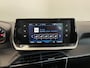 Peugeot 2008 1.2 130pk Automaat Active Pack Navigatie Cruise Control Climate Control Camera Parkeer sensoren Lichtmetalen velgen