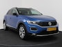 Volkswagen T-Roc 1.5 TSI Style | Trekhaak | Apple Carplay/Android Auto | 17"LM Velgen | Nederlandse Auto | NAP |