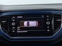 Volkswagen T-Roc 1.5 TSI Style | Trekhaak | Apple Carplay/Android Auto | 17"LM Velgen | Nederlandse Auto | NAP |