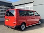 Volkswagen Transporter Kombi 2.0 TDI L2H1 150pk Btw en Bpm vrij!! Airco Cruise control Parkeersensoren voor + achter EURO 6 Trekhaak 2500kg Trekgewicht BTW en Bpm vrij ! Ideaal voor camperombouw! 9-persoons