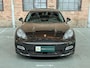 Porsche Panamera Turbo 4.8 V8