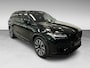 Volvo XC90 2.0 T8 Recharge AWD Ultimate Dark 7P LONG RANGE PANO/LUCHTV/B&W/STOELVENTILATIE/LEDER/H-UP/DAB/360CAM///