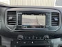 Opel Vivaro 2.0 CDTI L2H1 Dubbele schuifdeur Parkeerhulp voor en achter Achteruitrijcamera Airco Cruise control Kastinrichting Imperiaal Apple Carplay Bluetooth telefoon voorbereiding 3-Persoons Euro 6
