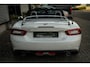 Fiat 124 Spider 1.4 MultiAir Turbo Automaat | Navigatie | Parelmoer Lak | Bagagerek | Camera | DAB+ radio |