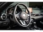 Fiat 124 Spider 1.4 MultiAir Turbo Automaat | Navigatie | Parelmoer Lak | Bagagerek | Camera | DAB+ radio |