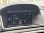 Volvo V70 1.6 T4 Nordic+ / Automaat / NL-Auto / Vol-Leder / Stoelverwarming / Cruise-Control / Standkachel / Trekhaak / Climate-Control / Elektr.-Achterklep / Radio-Bluetooth / Navi / PDC-Achter / 17'' LMV / ENZ.