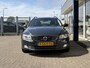 Volvo V70 1.6 T4 Nordic+ / Automaat / NL-Auto / Vol-Leder / Stoelverwarming / Cruise-Control / Standkachel / Trekhaak / Climate-Control / Elektr.-Achterklep / Radio-Bluetooth / Navi / PDC-Achter / 17'' LMV / ENZ.
