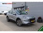 Ford Kuga 2.5 PHEV Titanium 1e Eigenaar | Volledig Onderh | BTW | NAP | SOH91% | Trekhaak | 2 Kabels | Carplay | Navi | Cruise | DAB | Keyless | Bots | PDC