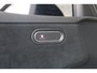Mercedes-Benz A-klasse 180 Business Solution AMG | Sportstoelen | Schuif-kanteldak | Alcantara bekleding | Achteruitrijcamera | Voorstoelen verwarmd |