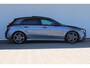 Mercedes-Benz A-klasse 180 Business Solution AMG | Sportstoelen | Schuif-kanteldak | Alcantara bekleding | Achteruitrijcamera | Voorstoelen verwarmd |