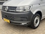 Volkswagen Transporter 2.0 TSI L2H1 Benzine / CNG Dubbele Schuifdeur Airco Cruise controle Bpm vrij Trekhaak Klep achter Omvormer Kastinrichting Standkachel Euro 6 Benzine Ideaal voor ombouw naar Camper !!