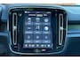 Volvo C40 Recharge Plus 69 kWh | Heico | Verlaagd | Carrosserie in Sage Green | 20" Lichtmetalen Velgen met All-Season Banden | Stuur- en Stoelverwarming | Panoramadak | Google Infotainment | Apple Carplay | Standkachel | Harman Kardon | 360 Graden Camera