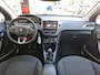 Peugeot 208 1.2I 82pk Signature | Trekhaak | Navigatie | Cruise Control | Parkeersensoren | Apple Carplay/Android Auto | Airco