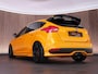 Ford Focus ST-2 2.0 250pk |Bull-X|RS-bumper & spoiler|Eibach verlagingsveren|Sony|cruise control|bi-xenon|parkeercamera|parkeersensoren|winterpack|navigatie|bluetooth|19" lichtmetalen velgen|